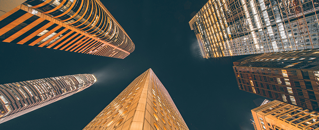 Can investing in Canadian commercial real estate help smooth volatility in your portfolio? 